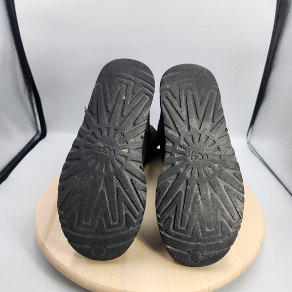 UGG Womens Tall Boots sz 7 - Picture 7 of 11